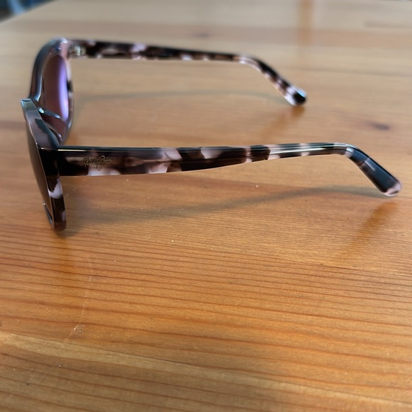 Maui Jim Ilima pink sunglasses - Picture 2 of 6